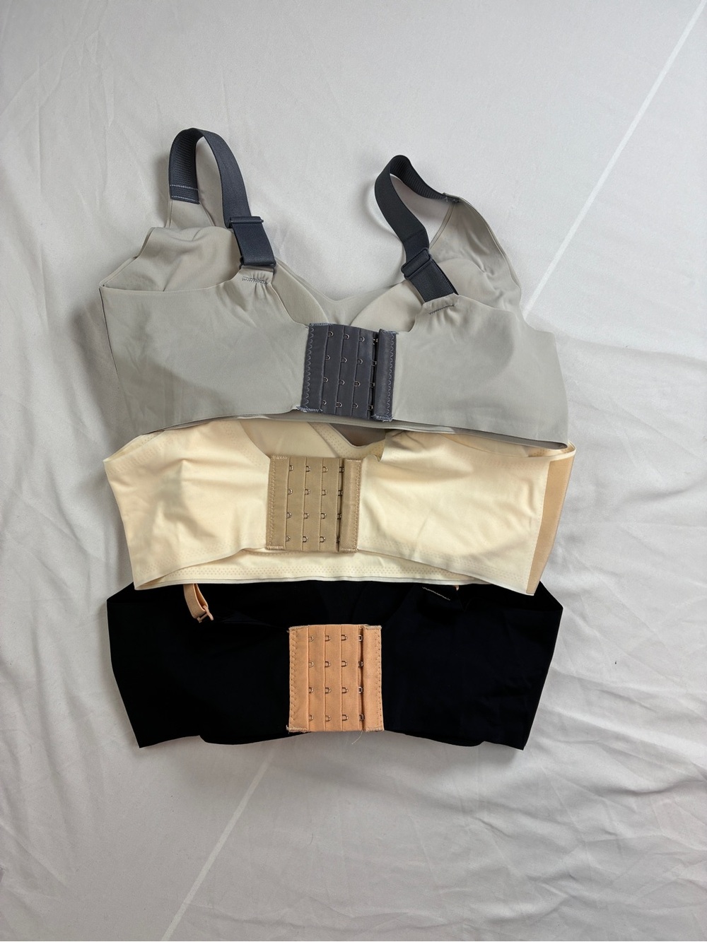 Amazon Women's Wireless Seamless Bras in Gray, Cream & Black set of 3. Padded - Picture 2 of 6